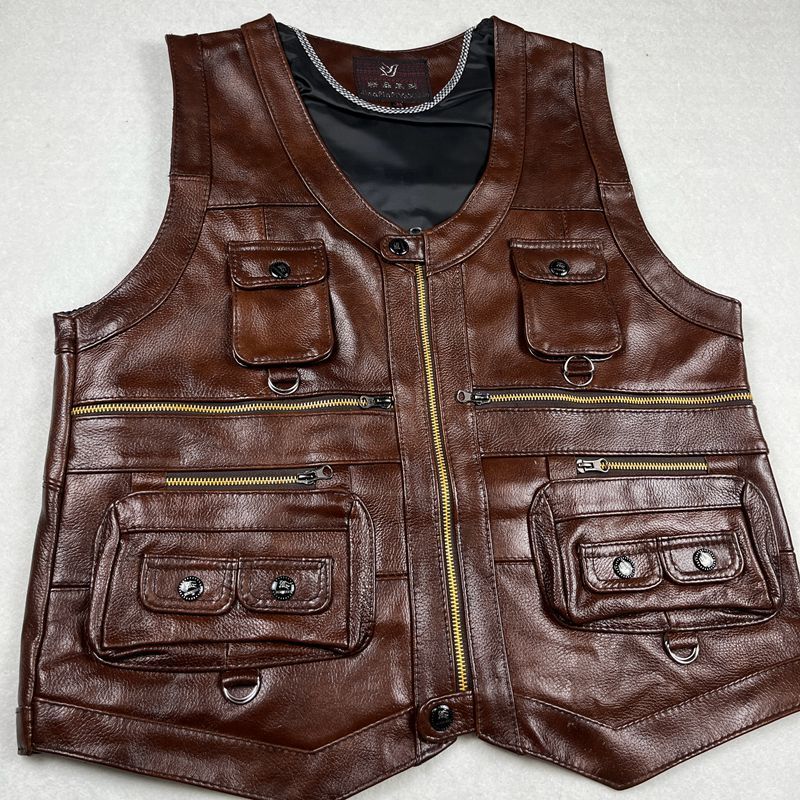Gilet in vera pelle di vacchet - Motorcycle Gear Vest recensione e prezzo